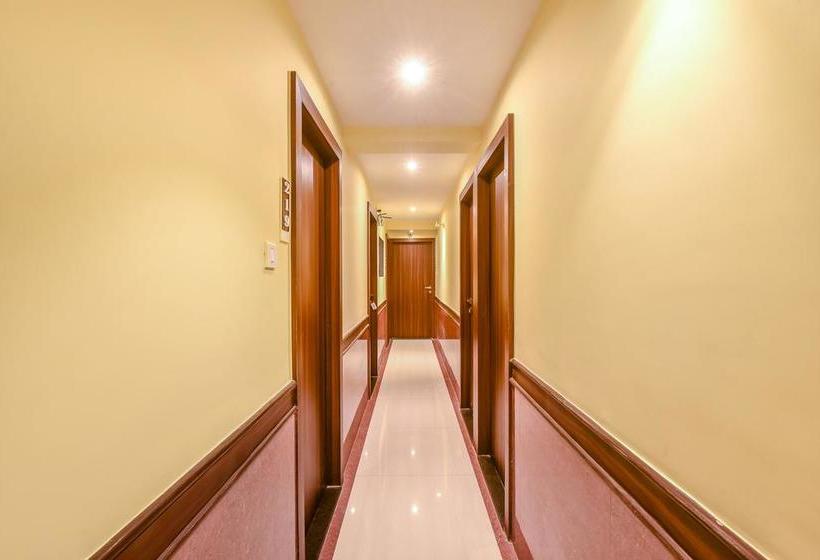 Отель Oyo 7840 Artus Inn 2