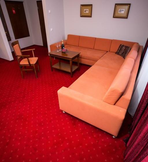 فندق Penzion Diana