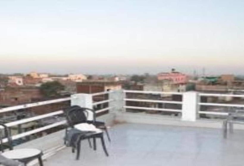 فندق Rajdhani Plaza