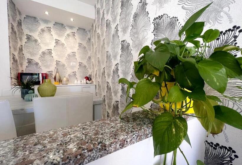 בית מלון כפרי Rossovino Como