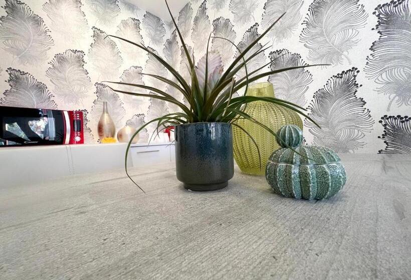 בית מלון כפרי Rossovino Como