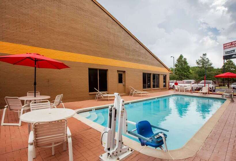 فندق Travelodge By Wyndham Houston Hobby Airport