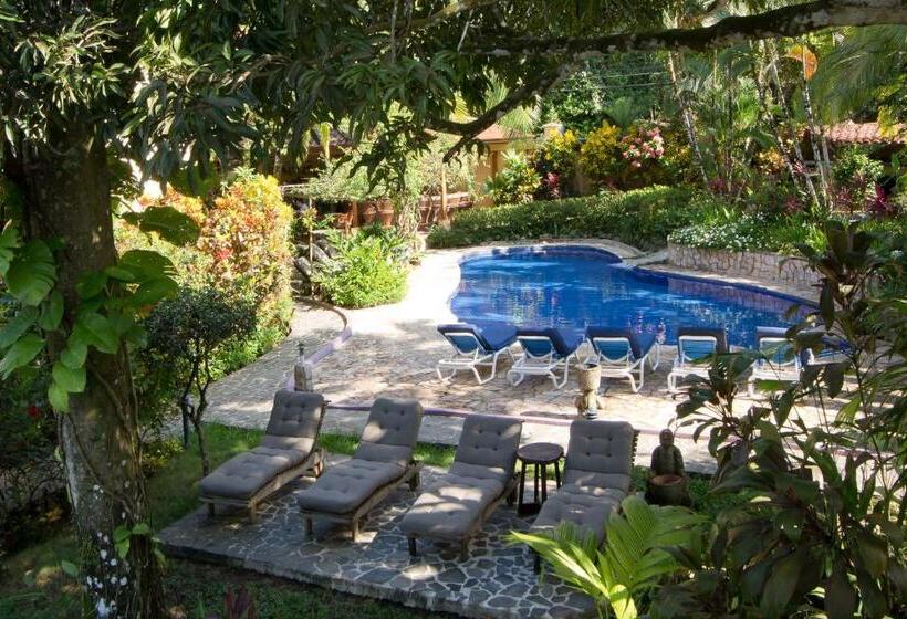 בית מלון כפרי Villas Nicolas   Adults Only