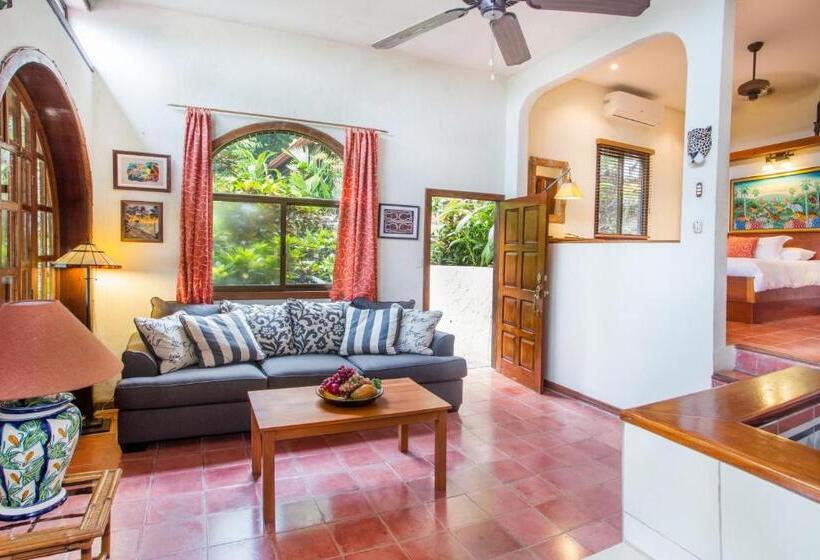 בית מלון כפרי Villas Nicolas   Adults Only