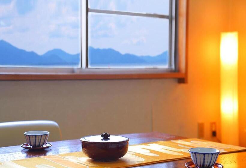 Lake Side Hotel Minatoya