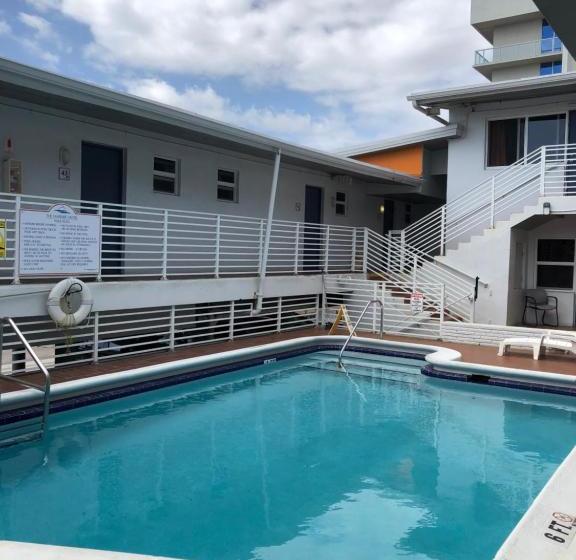 מוטל The Mariner Suites Hollywood