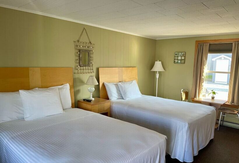 Moontide Motel Cabins & Apartments