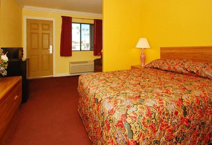 מוטל Magnuson Hotel Blythe