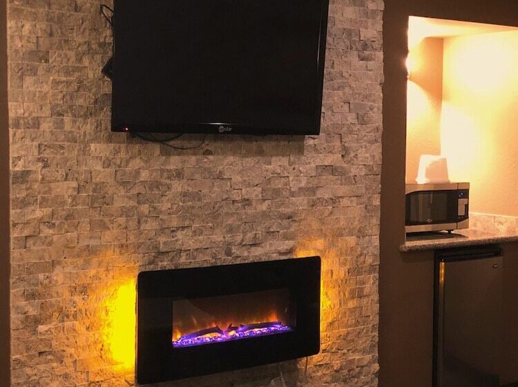 فندق على الطريق Sakura Inn