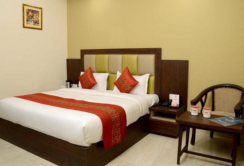 Oyo 4107 Hotel Aroma Inn