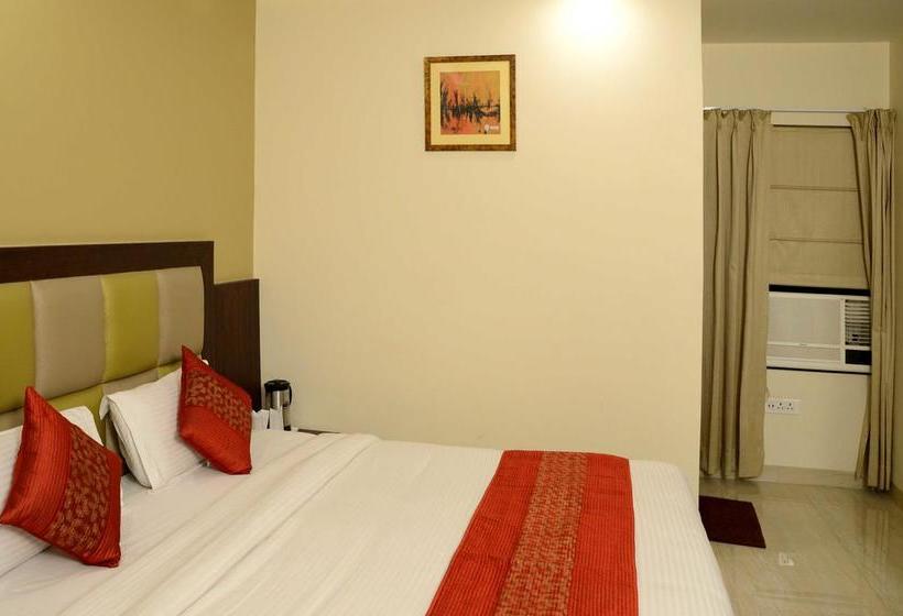 Oyo 4107 Hotel Aroma Inn