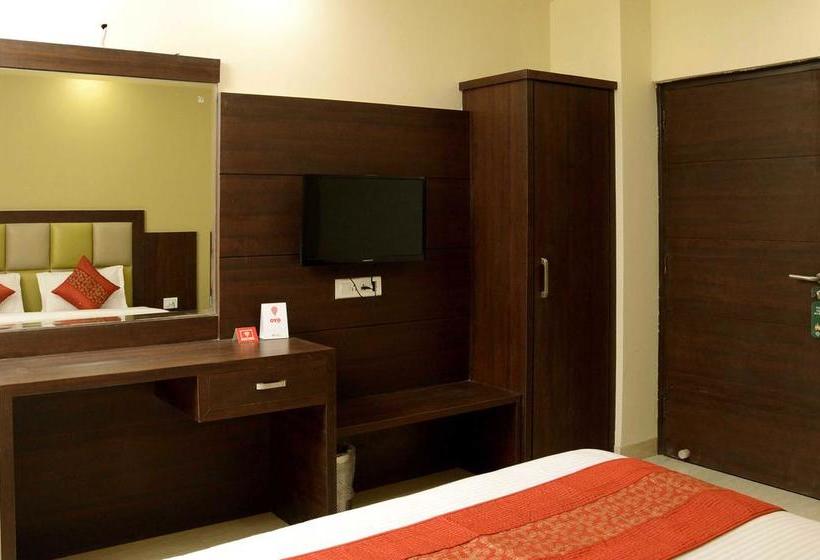 Oyo 4107 Hotel Aroma Inn