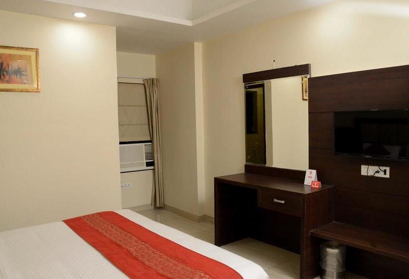 Oyo 4107 Hotel Aroma Inn