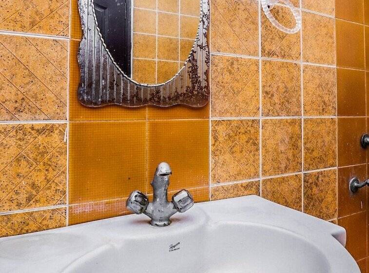 Oyo 457 Hotel Mittal Residency