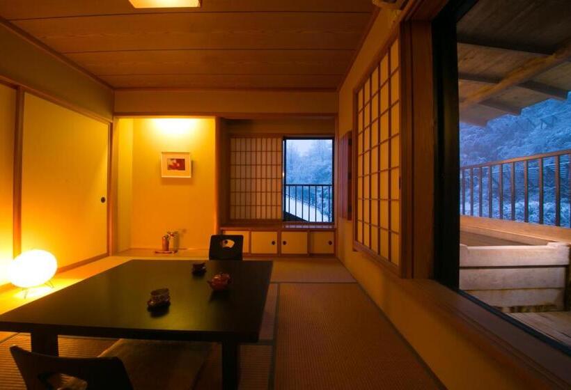 ريوكان Sake Hotel Tamakiya