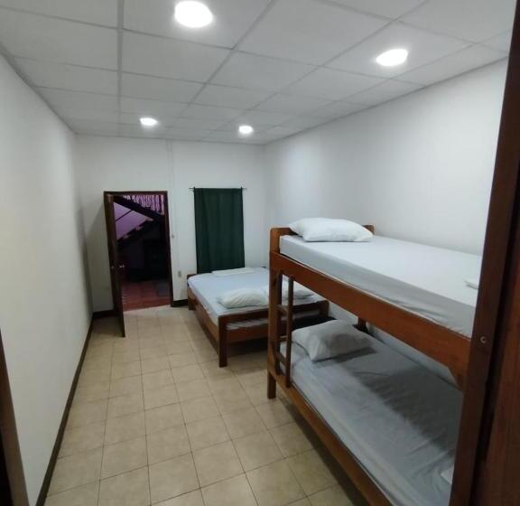 The Landing Hotel And Restaurant