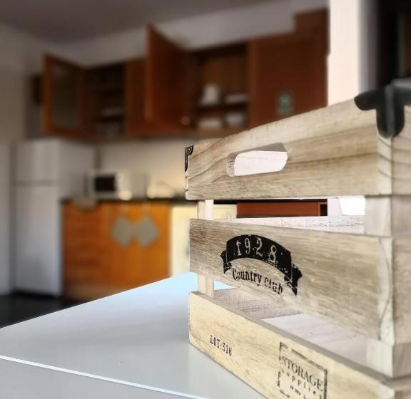 Travellers Pearl By Storytellers