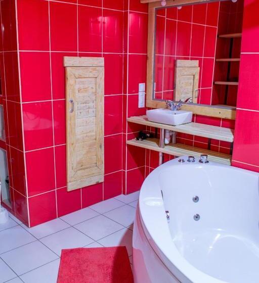 هاستل Baron Munchausen Guest House