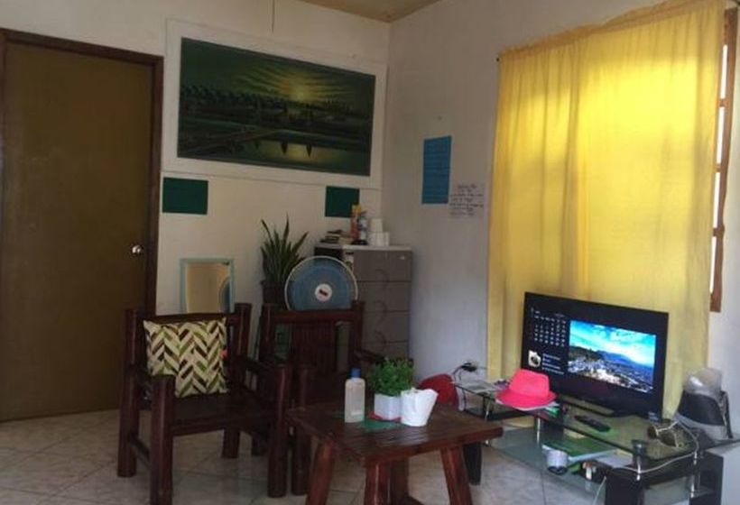 旅馆 J & C Guesthouse