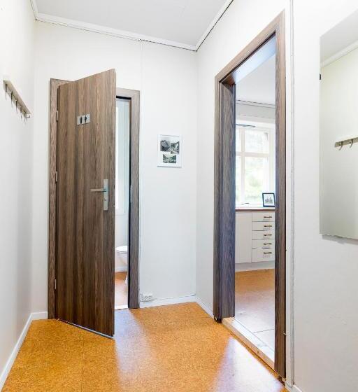 הוסטל Slottet Apartments