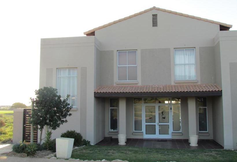 Bed and Breakfast Golfer's Retreat