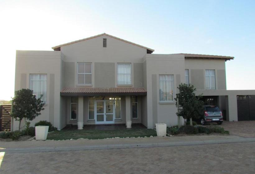 Bed and Breakfast Golfer's Retreat