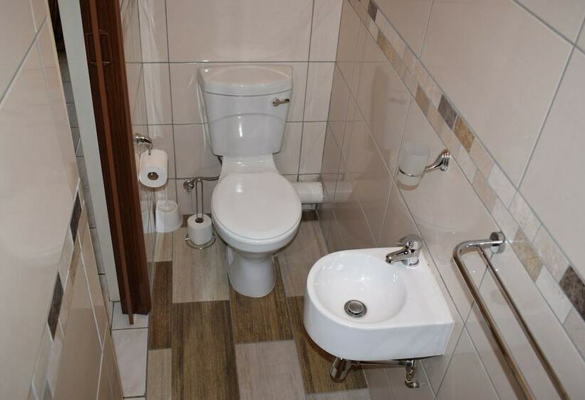 Bed and Breakfast Moye Guest House