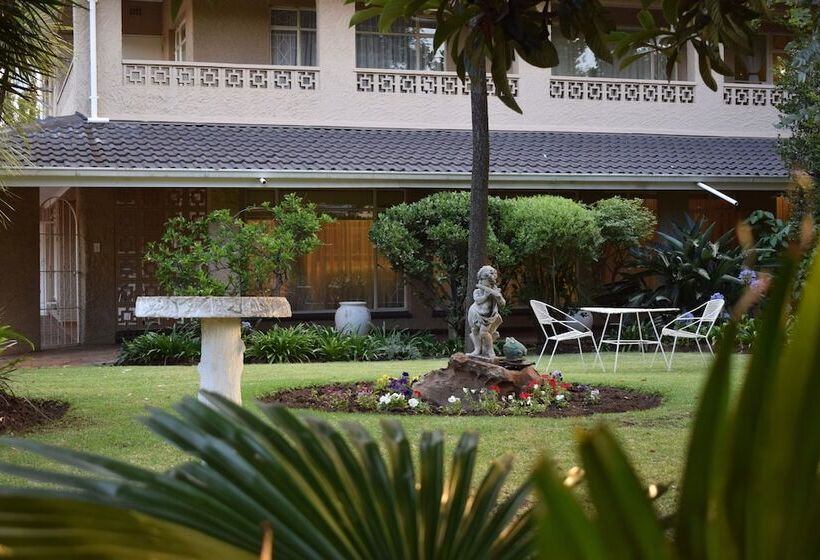 Bed and Breakfast Moye Guest House