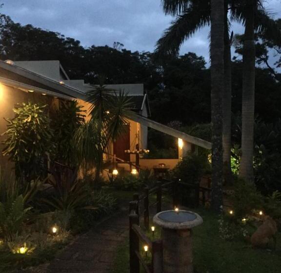 مبيت وإفطار Tropical Paradise