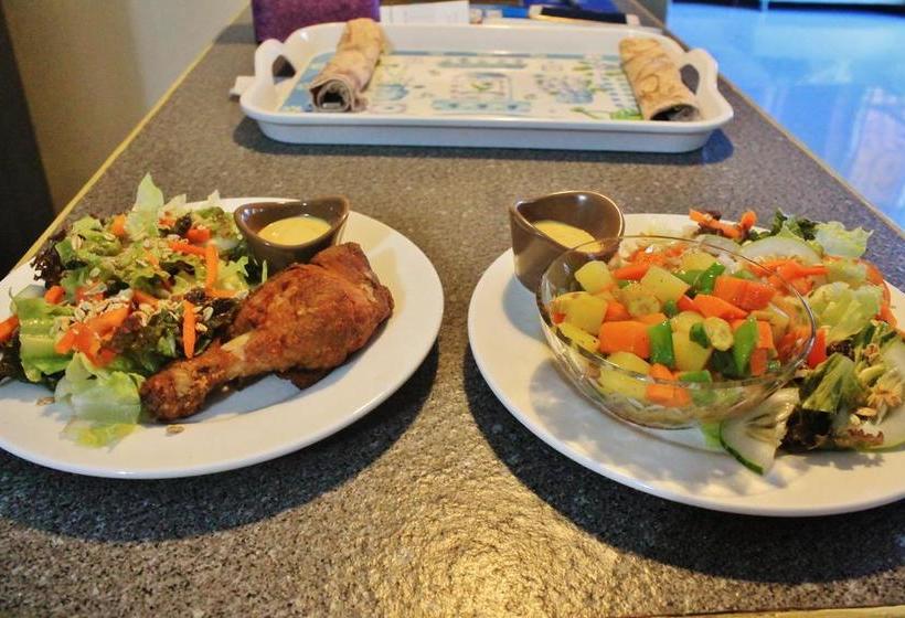 تختخواب و صبحانه Vidas Mountain Stay Bohol