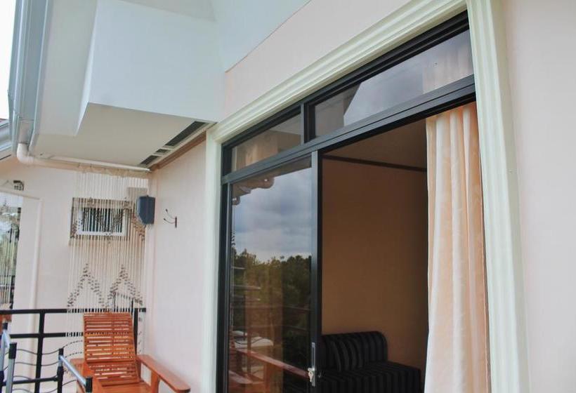 تختخواب و صبحانه Vidas Mountain Stay Bohol