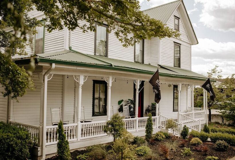 Blue Ridge Inn Bed & Breakfast
