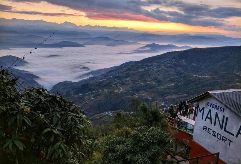 Everest Manla Resort