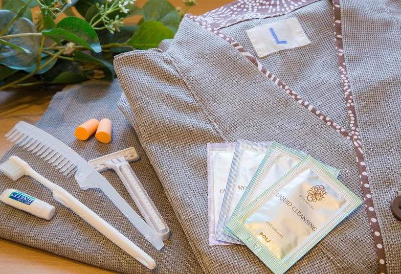 Grids Sapporo  & Hostel