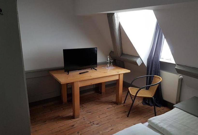 Отель Land Alte Schmiede