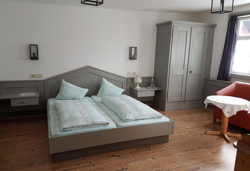 Отель Land Alte Schmiede