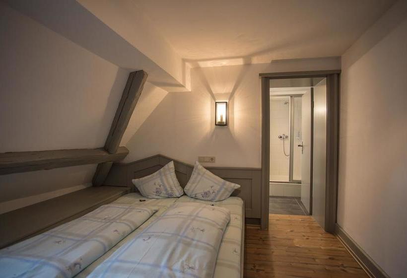 Отель Land Alte Schmiede