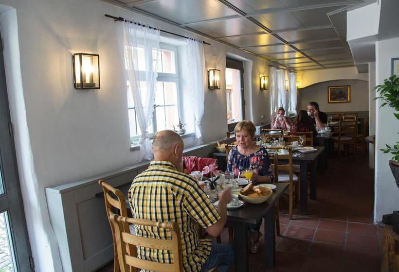 Отель Land Alte Schmiede