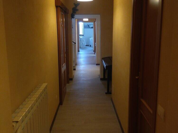 בית מלון כפרי Relais La Roccaccia Universita  Agraria