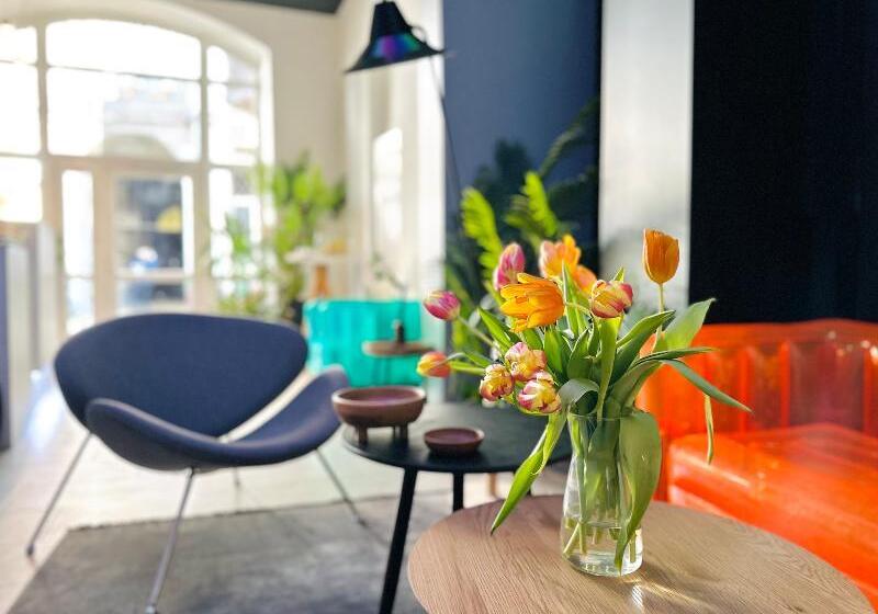 هتل Bp Design  & Apartman