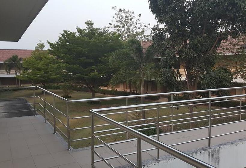 فندق Chaiyaphum Park