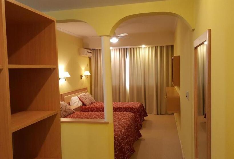 בית מלון כפרי Colonos