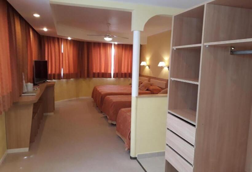 בית מלון כפרי Colonos