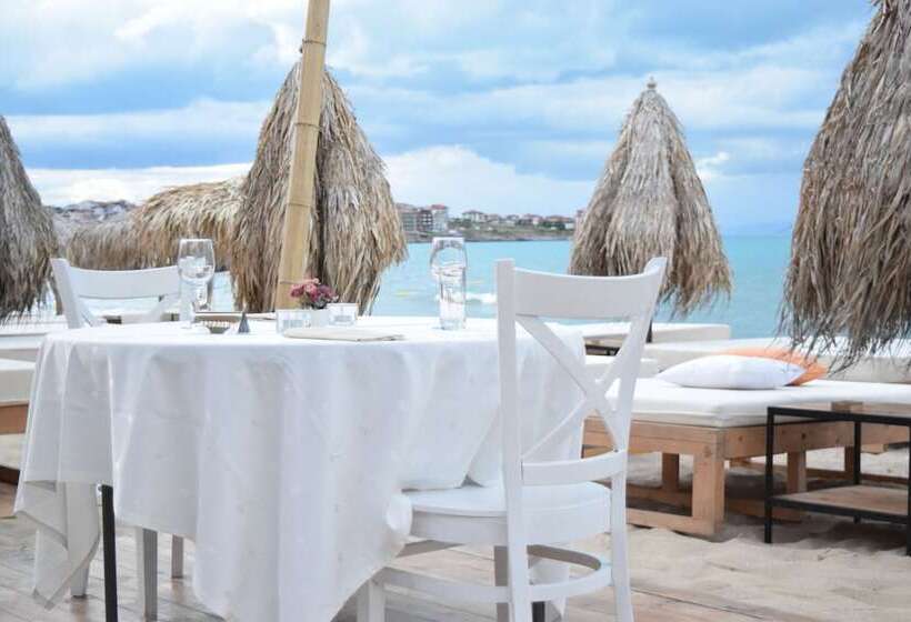 Отель Cristiani