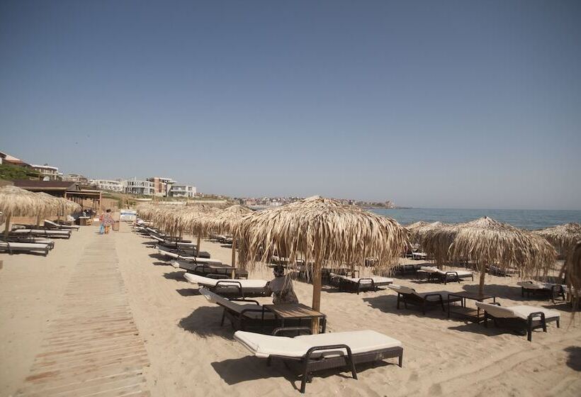 Отель Cristiani