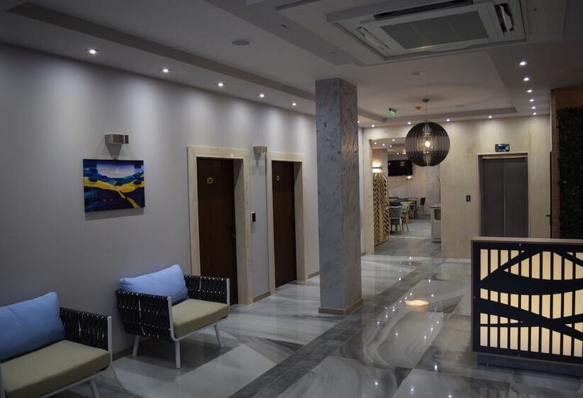 Отель Cristiani