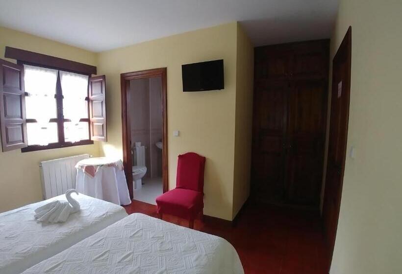 בית מלון כפרי El Pedroso