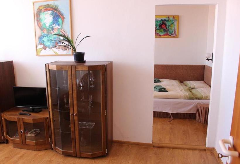 Szálloda černý Kůň