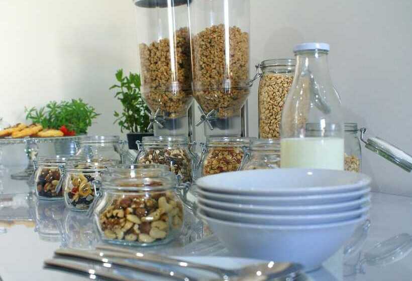 Отель Fast Lane