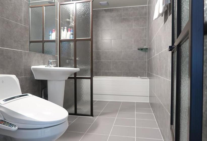 בית מלון כפרי Bolton